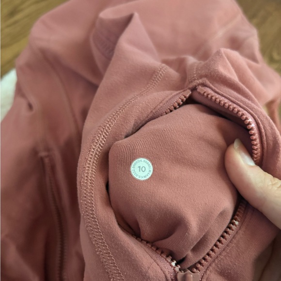 Lululemon Athletica Define Jacket - Picture 3 of 3